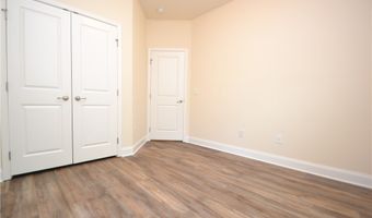 506 N Tunstall Ave, Apex, NC 27502