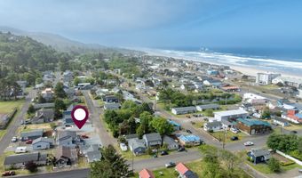 270 N DOLPHIN St, Rockaway Beach, OR 97136