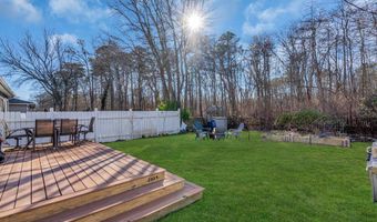 13 B Emerald Dr B, Barnegat, NJ 08005