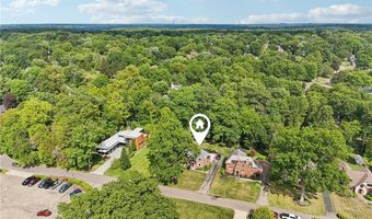 227 Overwood Rd, Akron, OH 44313