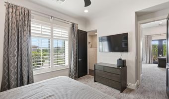 525 W HARMONY Pl, Chandler, AZ 85248