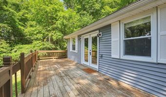 68 Old Oak Trl, Coventry, CT 06238