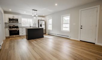 27 Washington St, Ashland, NH 03217