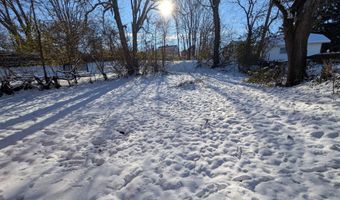 1633 W 10th St, Anderson, IN 46016