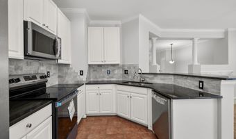 6631 THURLTON Dr, Alexandria, VA 22315
