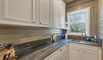 484 Old Swanzey Rd, Chesterfield, NH 03462
