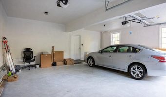 295 Hopkins Hollow Rd, Coventry, RI 02827