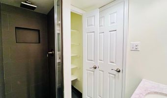 1301 N COURTHOUSE Rd 1107, Arlington, VA 22201