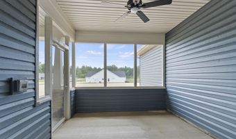 15 Kodak Ln, Angola, IN 46703