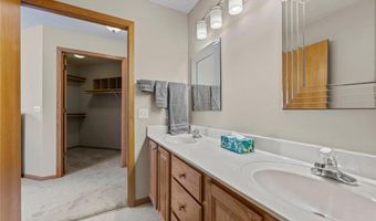 13008 Echo Ln, Apple Valley, MN 55124