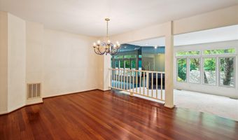 21 VALERIAN Ct, Rockville, MD 20852