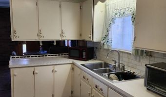 536 Old Glen Ave, Berlin, NH 03570