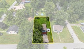 630 W Cross St, Austin, IN 47102
