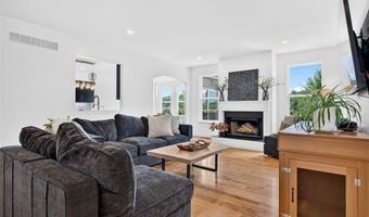 208 Berg Crossing Dr, Augusta, MO 63332