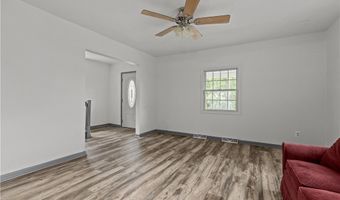 1301 Wade St, Aliquippa, PA 15001