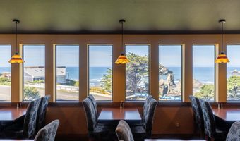 1695 BEACH LOOP Dr, Bandon, OR 97411