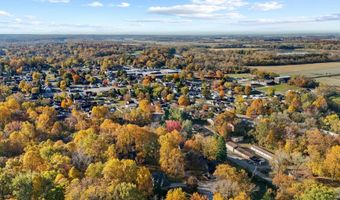 209 River Dr, Bloomfield, IN 47424