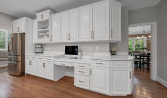 43079 LAGO GALLERIE Ct, Ashburn, VA 20148