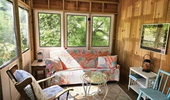 187 Dye Hill Rd, Hopkinton, RI 02832