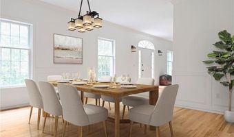 125 Fernwood Dr, East Greenwich, RI 02818