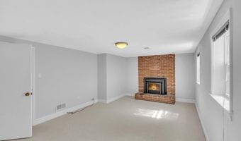 3548 N VALLEY St, Arlington, VA 22207