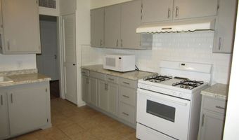 917 S 6th St, Artesia, NM 88210