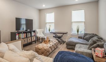 157 LOCKE St, Baltimore, MD 21230