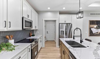 1148 S 8th St, Ashland, NE 68003