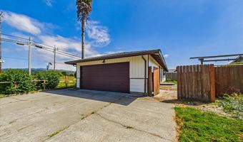 3226 Janes Rd, Arcata, CA 95521