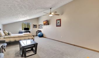 13790 W Airigin Dr, Big Lake, AK 99652