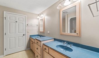 2109 Ironwood Ln, Ames, IA 50014