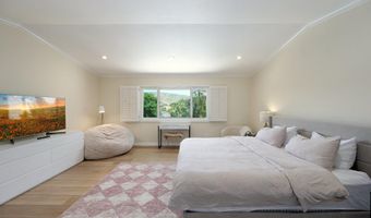 5557 Adelina Ct, Agoura Hills, CA 91301