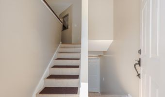 8 Riverside Dr, Allenstown, NH 03275