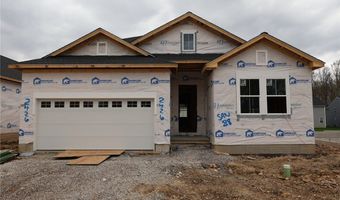 2426 Merriment Dr, Amherst, OH 44001