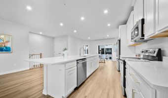 43730 TRANSIT Sq, Ashburn, VA 20147