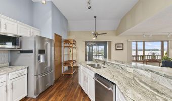 221 Smith St, Atlantic Beach, NC 28512