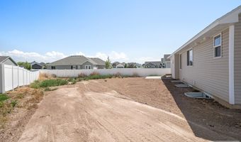 796 Hollow Dr, Ammon, ID 83401