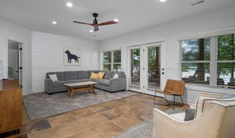 391 LYNNWOOD Dr, Arley, AL 35541
