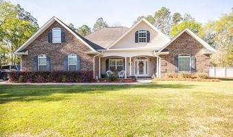 110 Lake Ridge Dr, Baxley, GA 31513