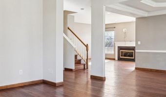 43605 DUNHILL CUP Sq, Ashburn, VA 20147