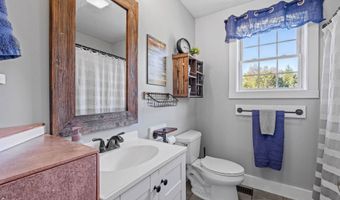 221 Aiden Cir, Belmont, NH 03220