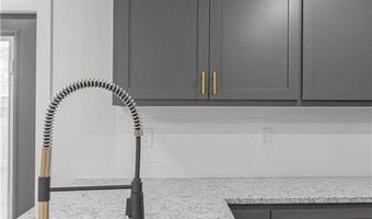 1100 Lockheed St, Bentonville, AR 72712