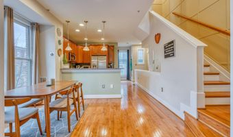 32 S REGESTER St, Baltimore, MD 21231