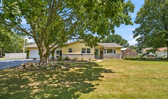 1306 Porter Ave, Aurora, MO 65605