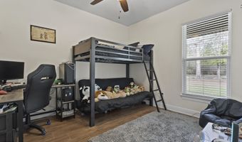 9281 Liberty Rd, Biloxi, MS 39532