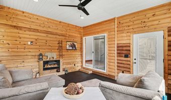 218 Douglas Blvd, Baltic, SD 57003
