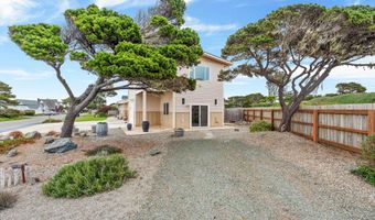 975 OCEAN Dr, Bandon, OR 97411
