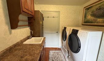 246 South Rd, Candia, NH 03034