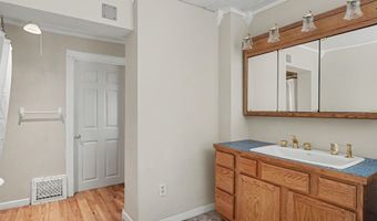 553 Ely St, Allegan, MI 49010