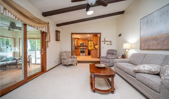 6685 Elwood St, Austintown, OH 44515